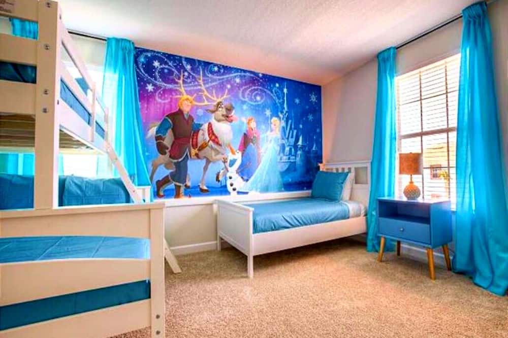 Photo of Bedroom in Davenport