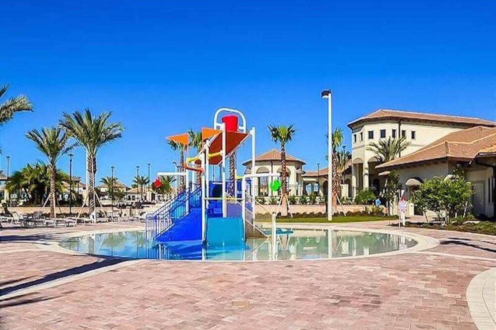 Photo of Outdoor in Davenport