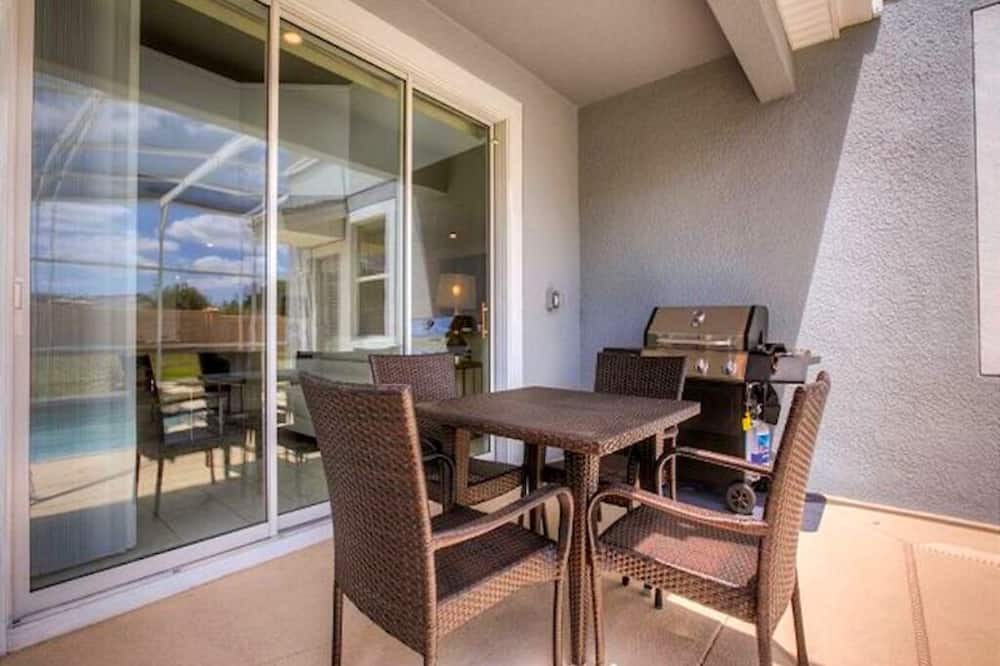 Photo of Patio Balcony in Davenport