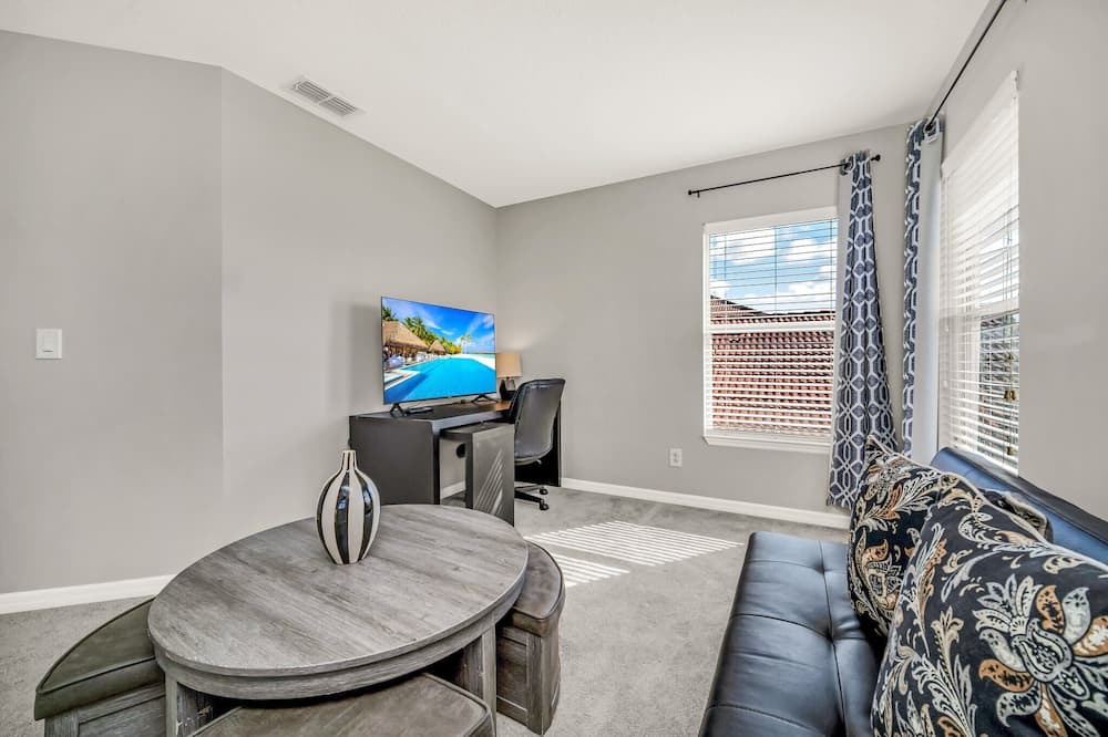 Photo of Bedroom in Loughman