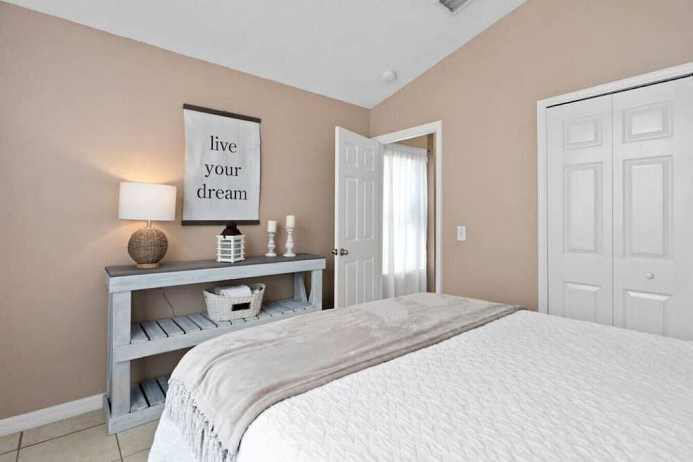 Photo of Others in Florida Pines