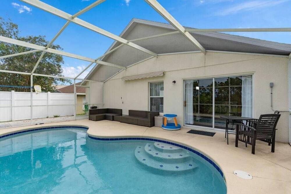 Photo of Others in Florida Pines