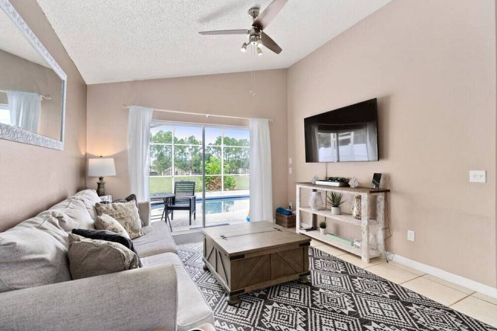 Photo of Others in Florida Pines