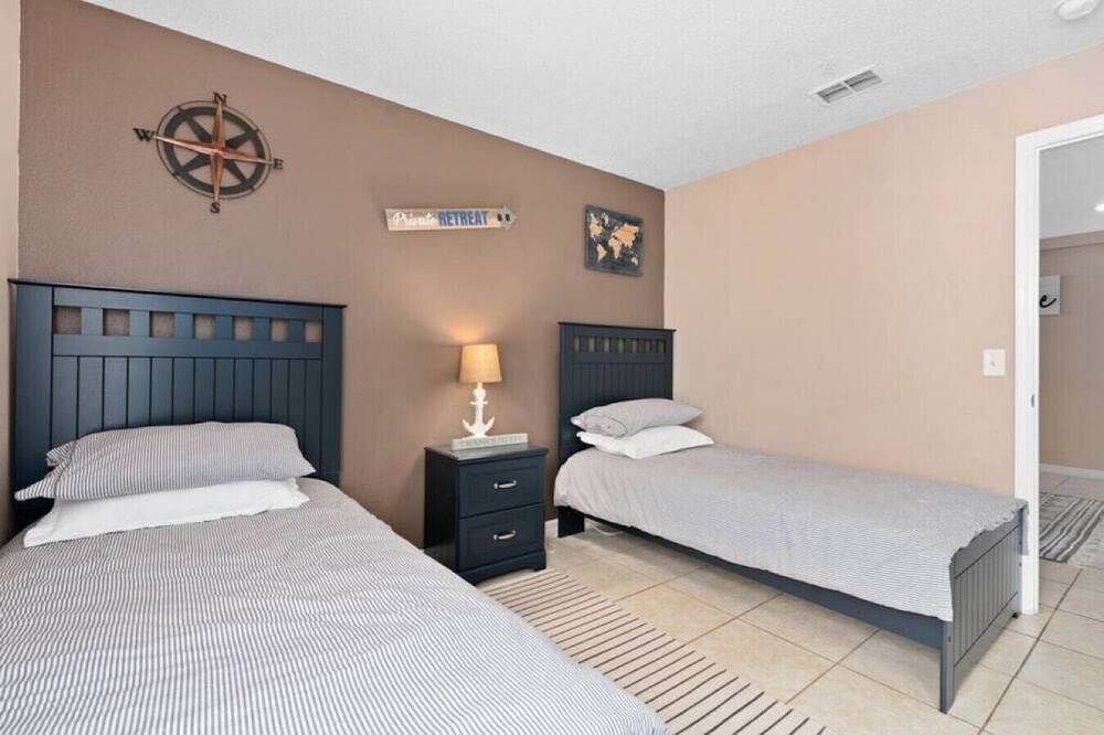 Photo of Others in Florida Pines