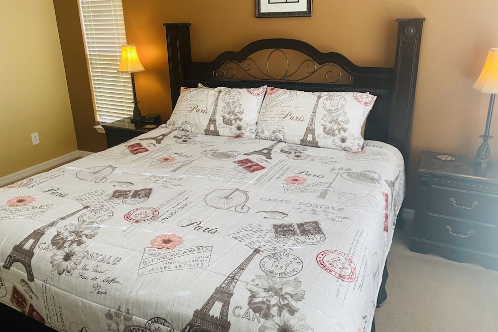 Photo of Bedroom in Loughman