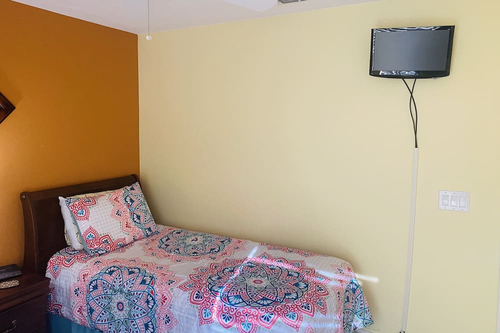 Photo of Bedroom in Loughman