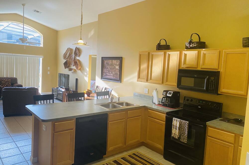 Photo of Kitchen in Loughman