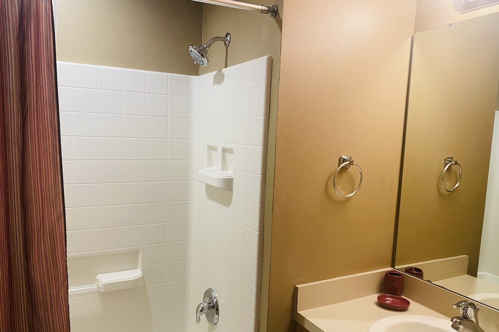 Photo of Bathroom in Loughman