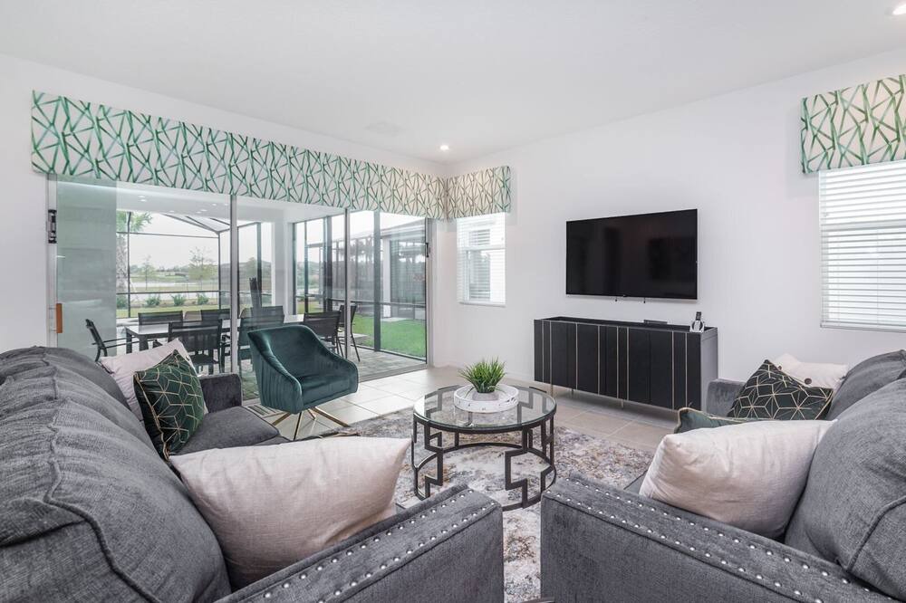 Photo of Livingroom in Southwest Orlando