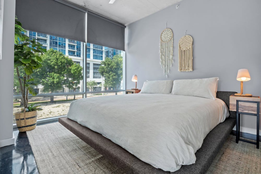 Photo of Bedroom in South Eola