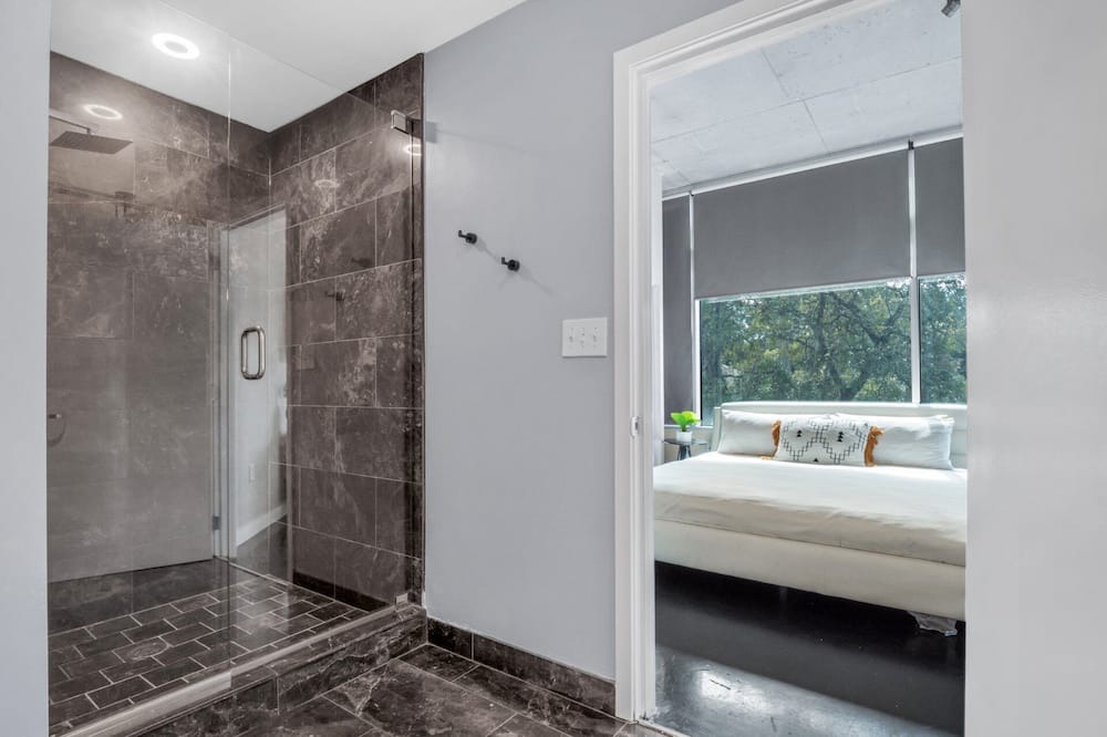 Photo of Bedroom in South Eola
