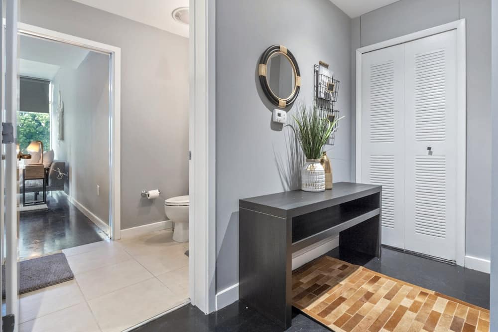 Photo of Bedroom in South Eola