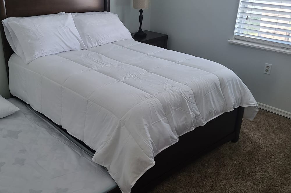 Photo of Bedroom in Oviedo