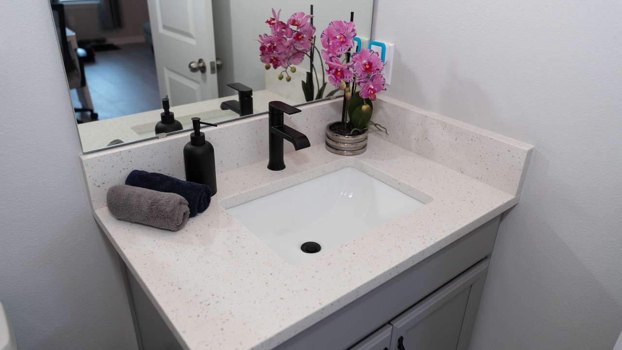 Photo of Bathroom in Colonialtown South
