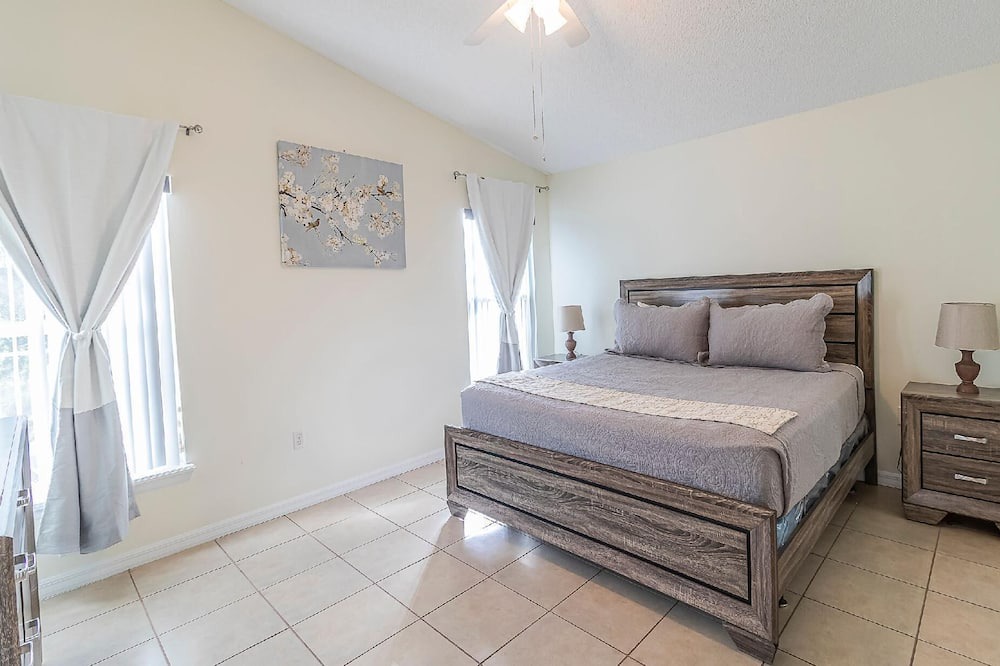 Photo of Bedroom in Clear Creek
