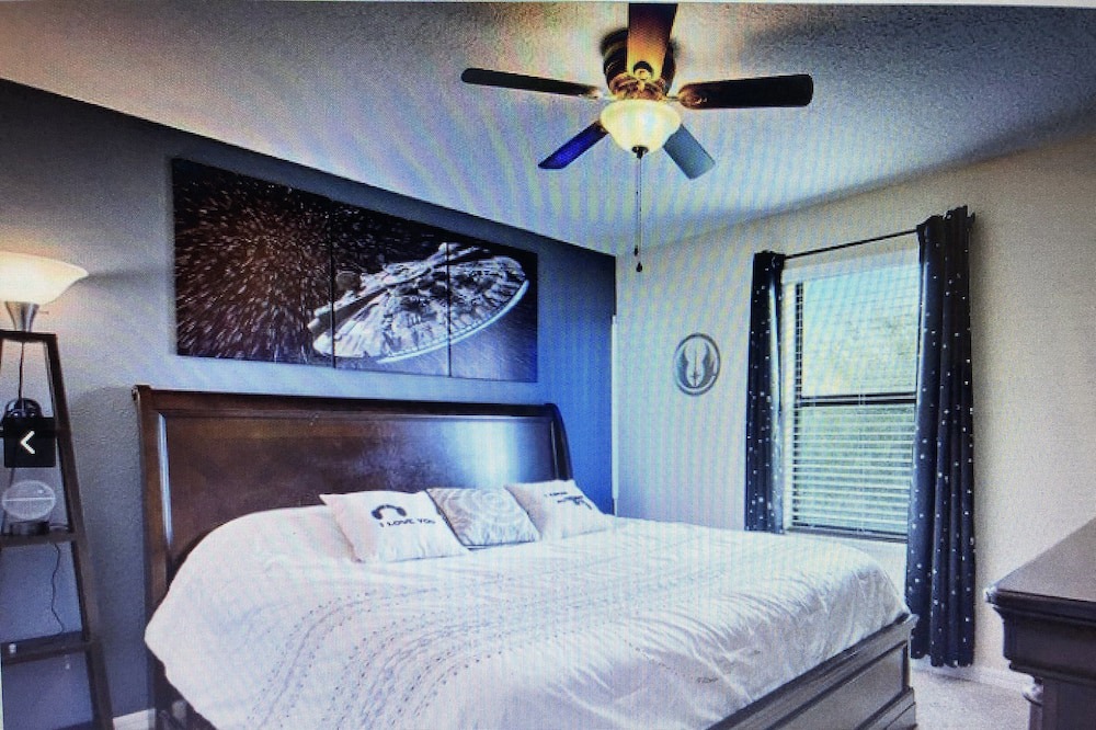 Photo of Bedroom in Cypress Pointe