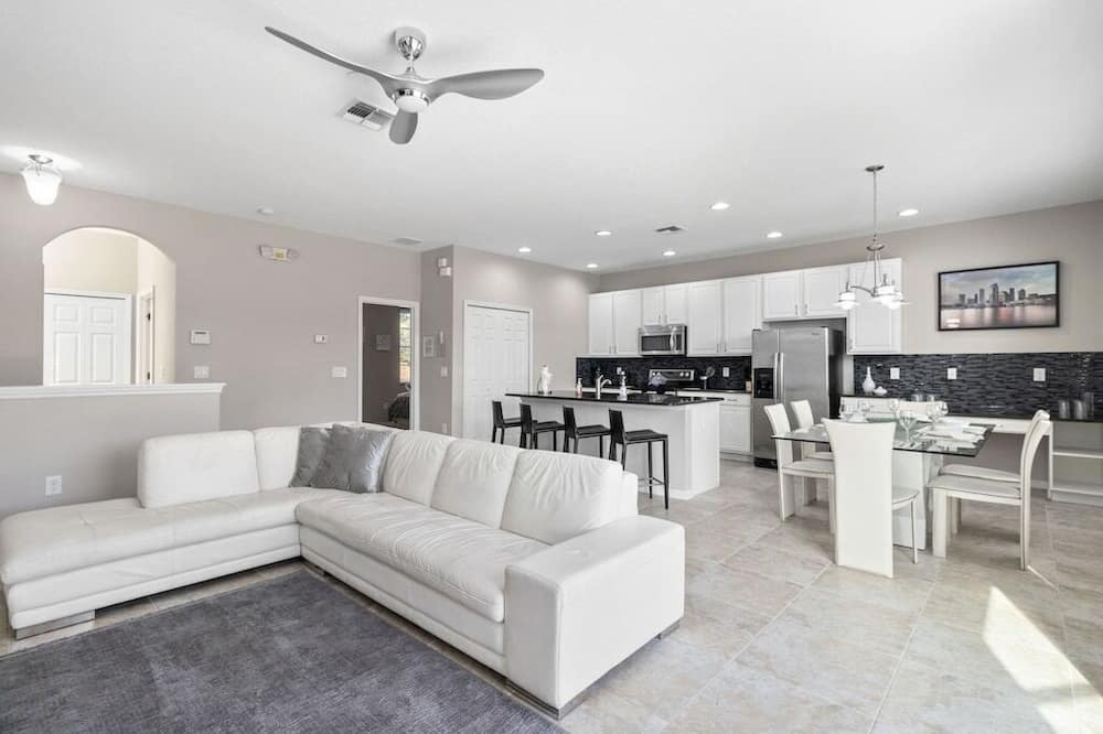 Photo of Others in Bellavida