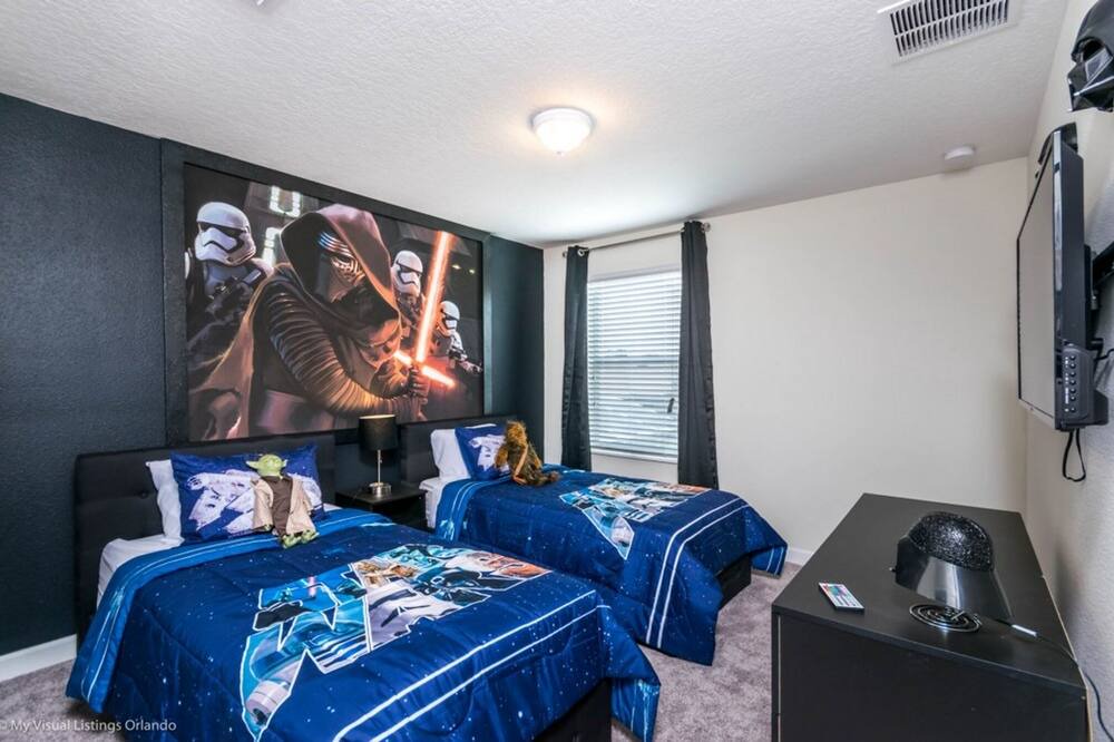 Photo of Bedroom in Davenport