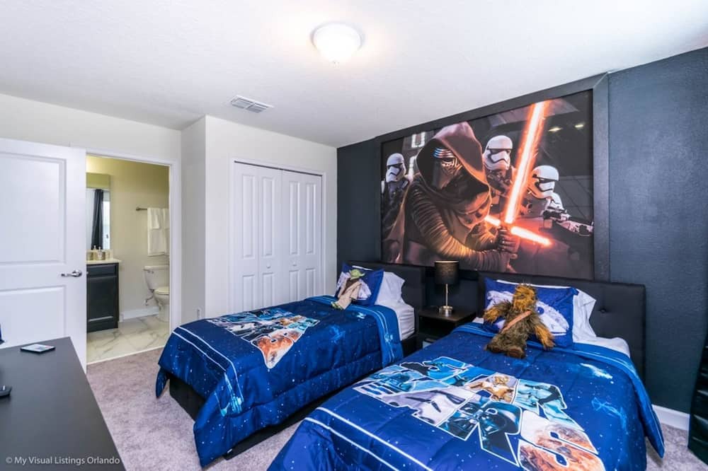 Photo of Bedroom in Davenport