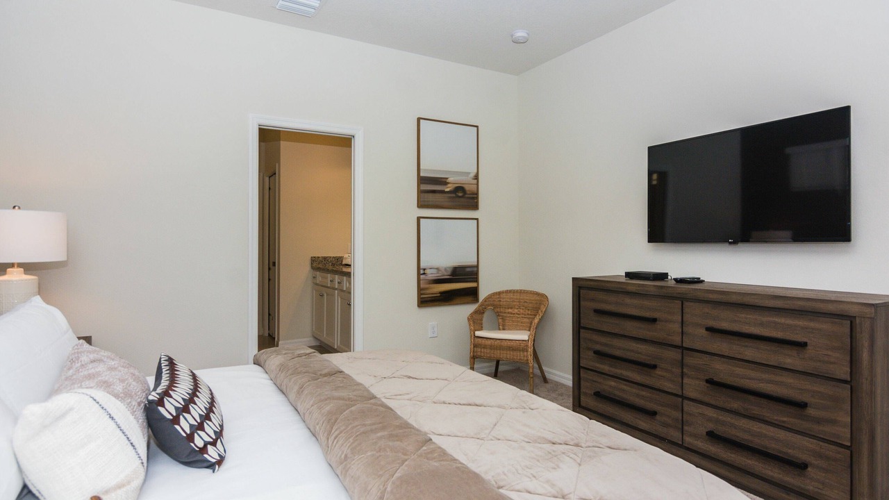 Photo of Others in Loughman