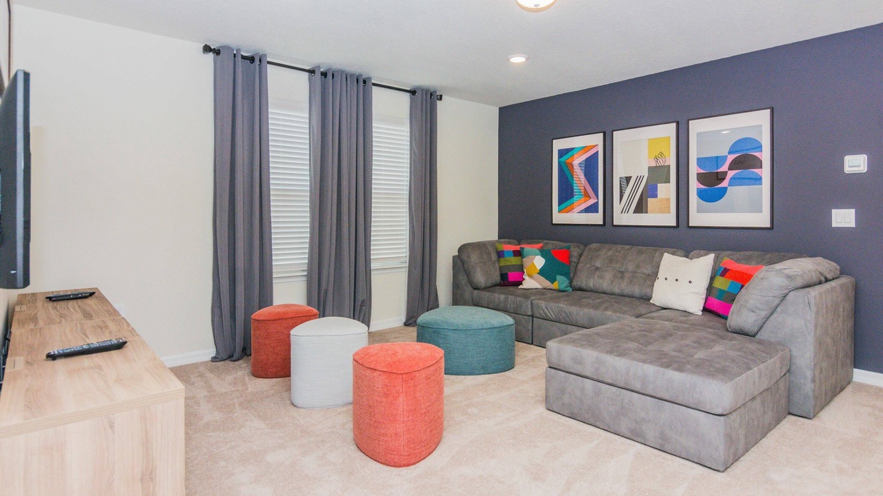 Photo of Others in Loughman