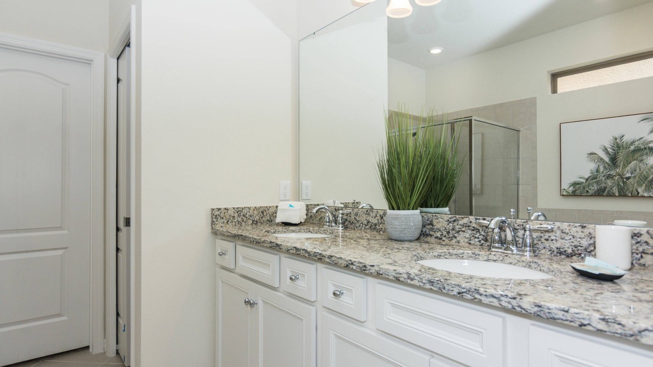 Photo of Others in Loughman