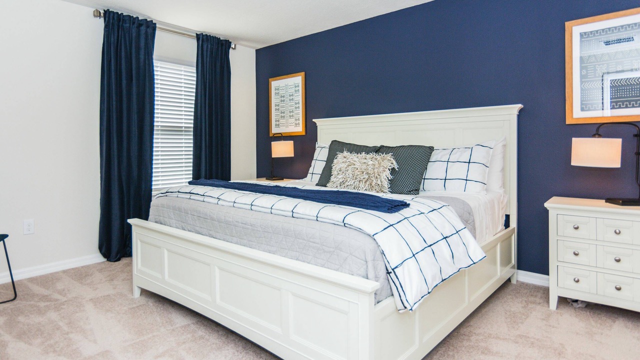 Photo of Others in Loughman