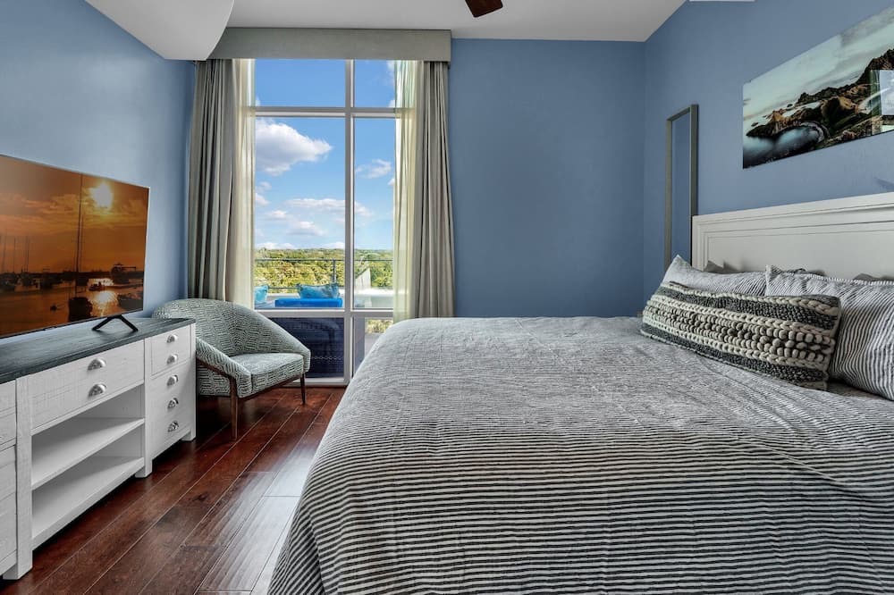 Photo of Bedroom in South Eola