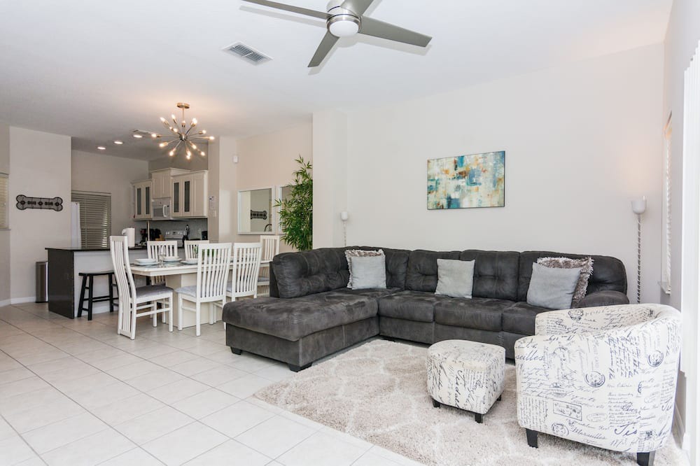 Photo of Others in Bellavida