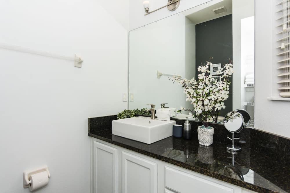 Photo of Others in Bellavida