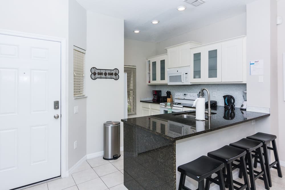 Photo of Others in Bellavida