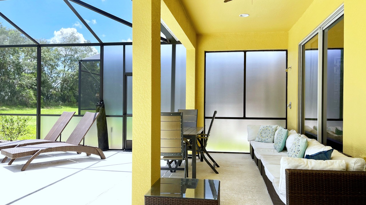 Photo of Patio Balcony in Loughman