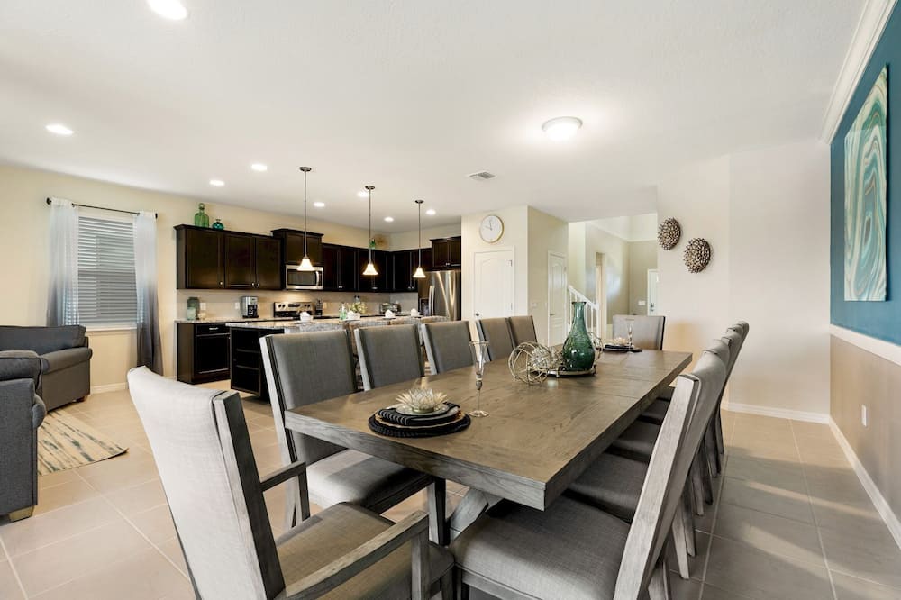 Photo of Kitchen in Bay Lake