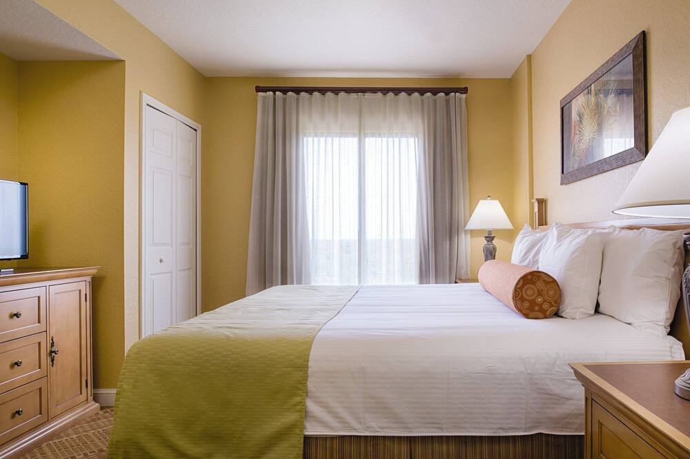 Photo of Bedroom in Lake Buena Vista