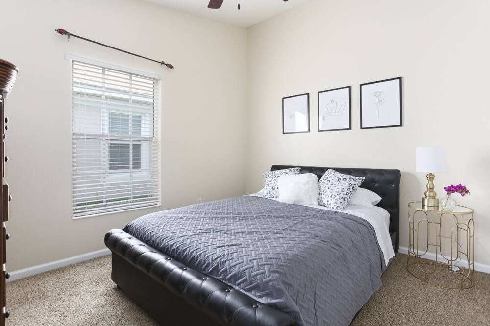 Photo of Bedroom in Ventura
