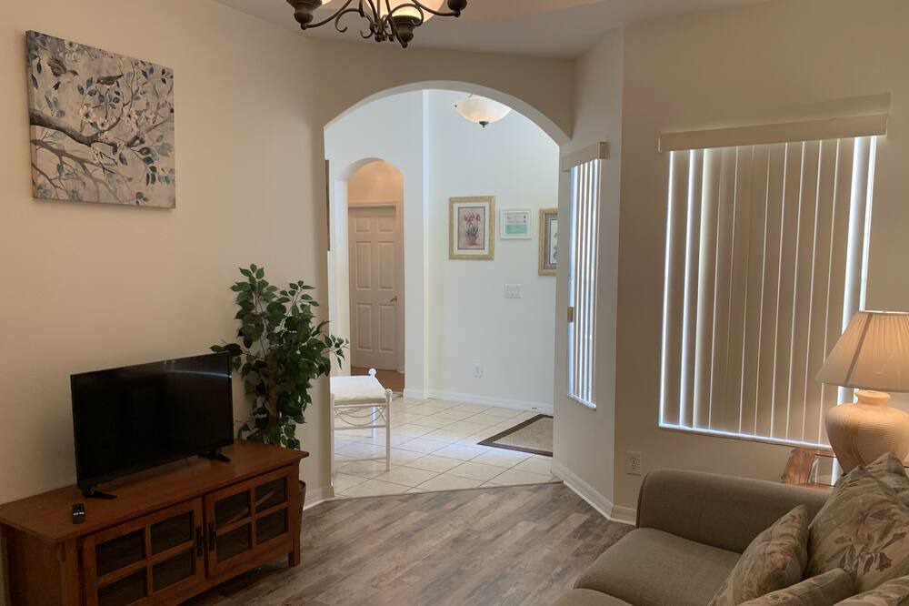 Photo of Livingroom in Calabay Parc