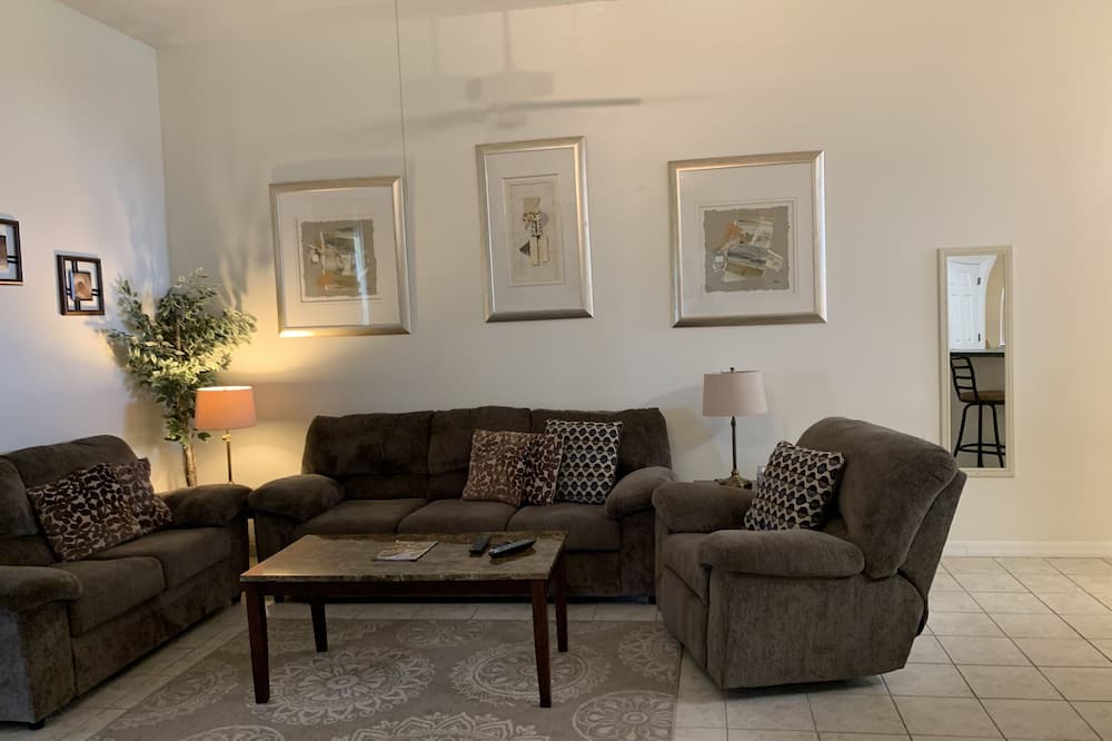 Photo of Livingroom in Calabay Parc