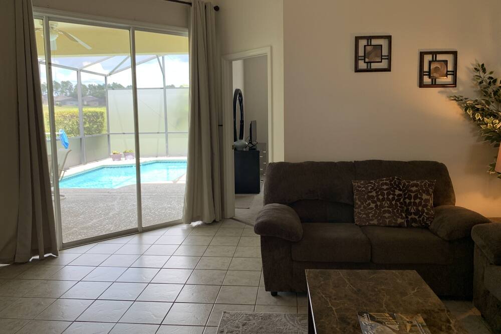 Photo of Livingroom in Calabay Parc
