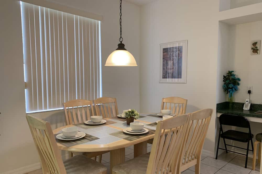 Photo of Kitchen in Calabay Parc