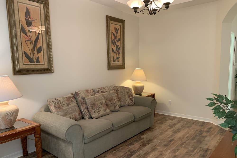 Photo of Livingroom in Calabay Parc