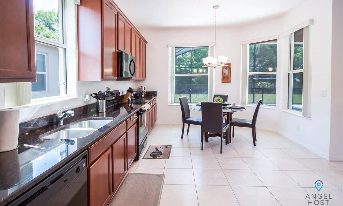Photo of Kitchen in Crystal Cove
