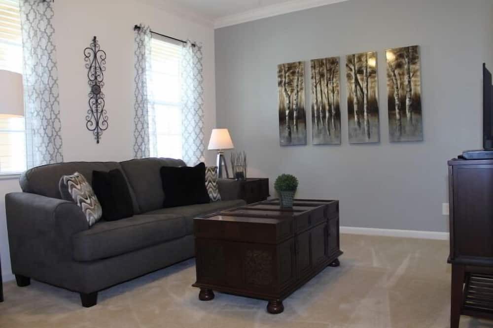 Photo of Bedroom in Loughman
