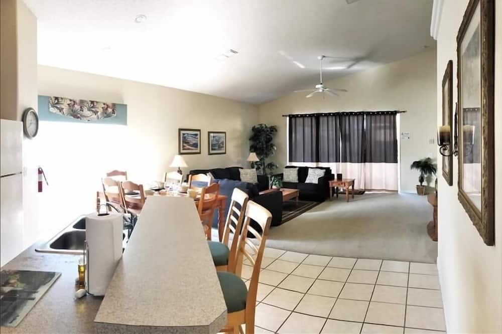 Photo of Bedroom in Four Corners