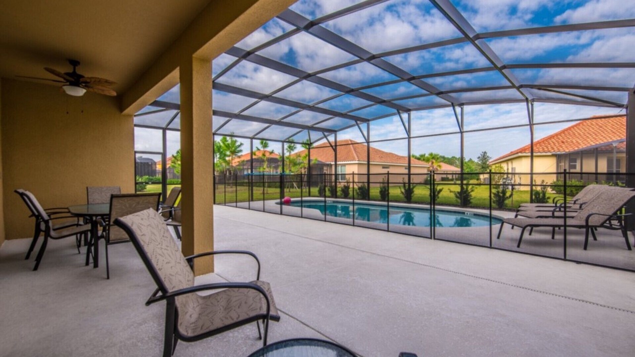 Photo of Outdoor in Loughman