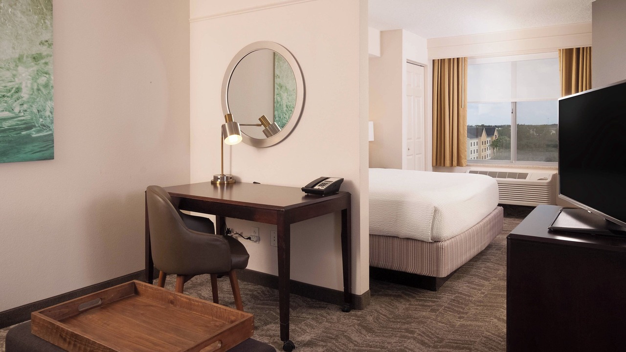 Photo of Bedroom in Airport North
