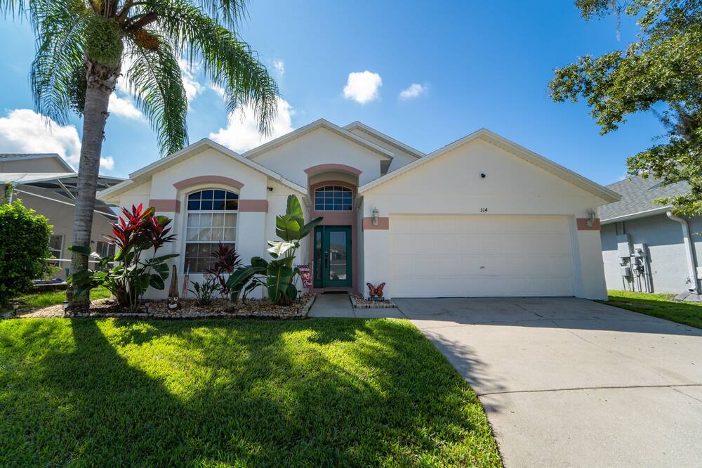 Photo of Outdoor in Pinewood Country Estates
