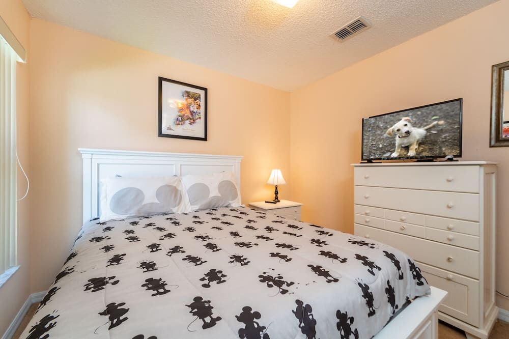 Photo of Others in Pinewood Country Estates