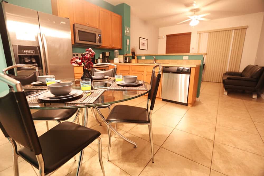 Photo of Kitchen in Crestwynd Bay