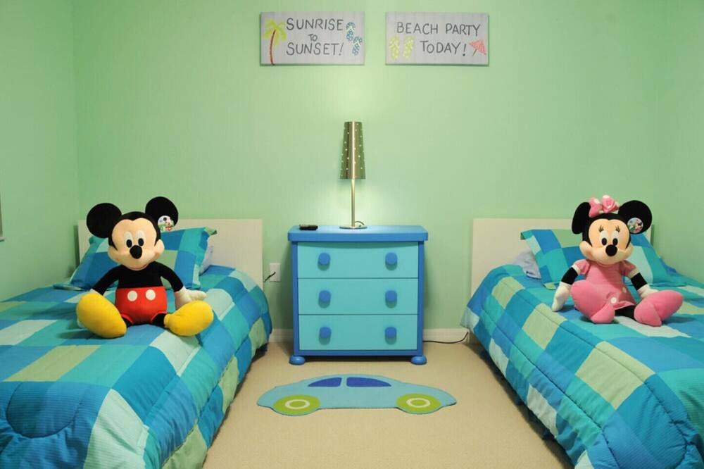Photo of Bedroom in Crestwynd Bay