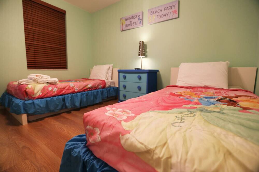 Photo of Bedroom in Crestwynd Bay